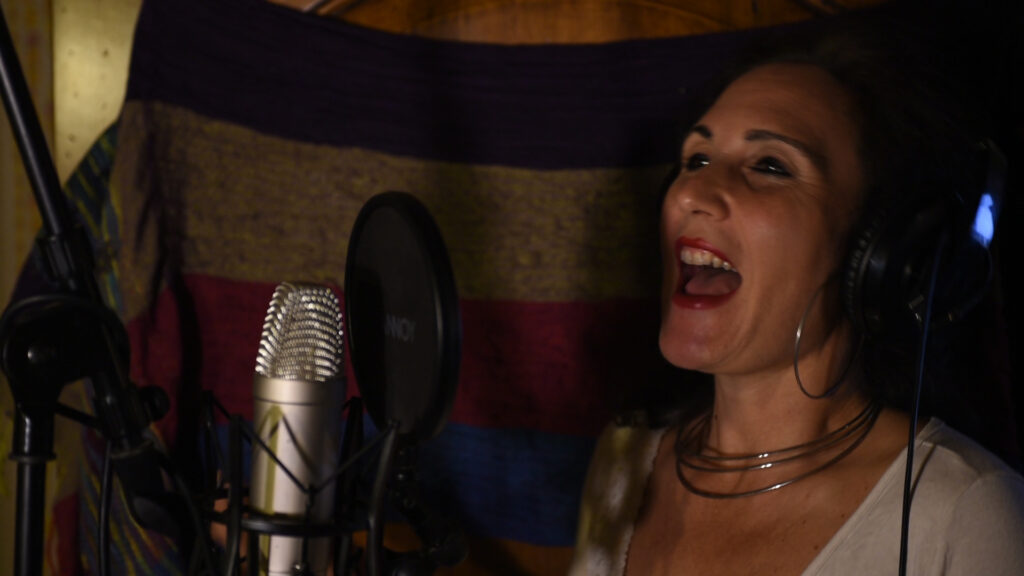 Giulia Tripoti  recording sahira world music album
